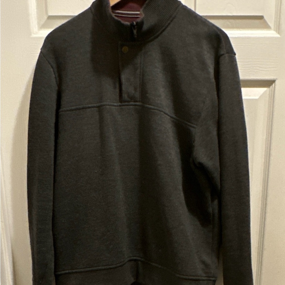 Orvis Gray Pullover Sweater